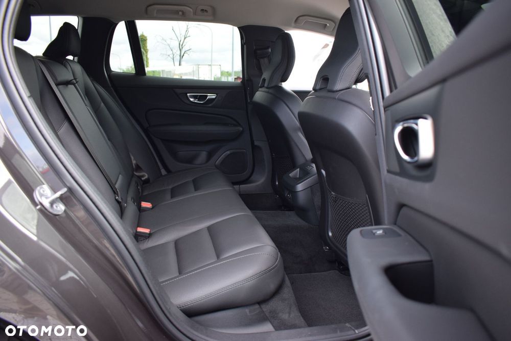 Volvo V60 - 21
