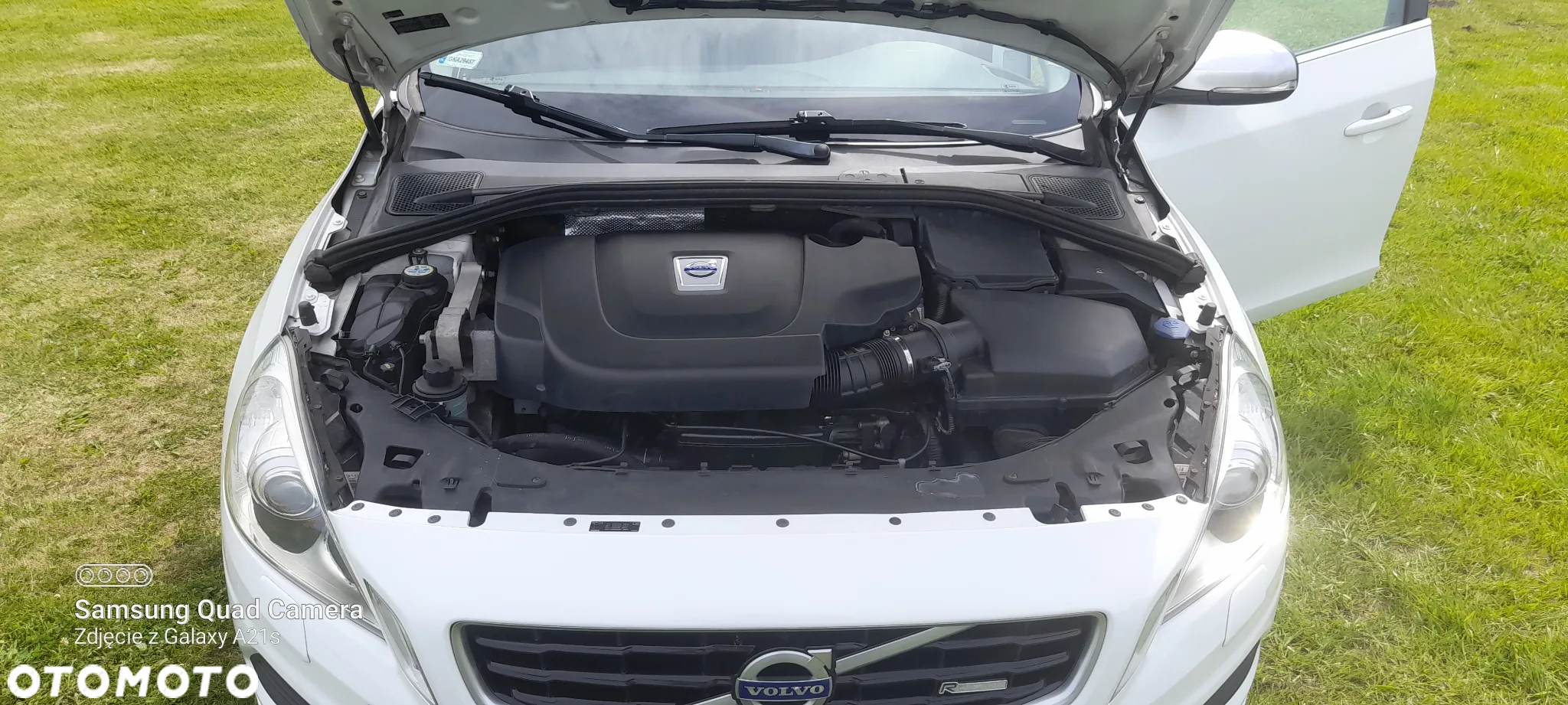 Volvo V60 D3 R-Design - 10