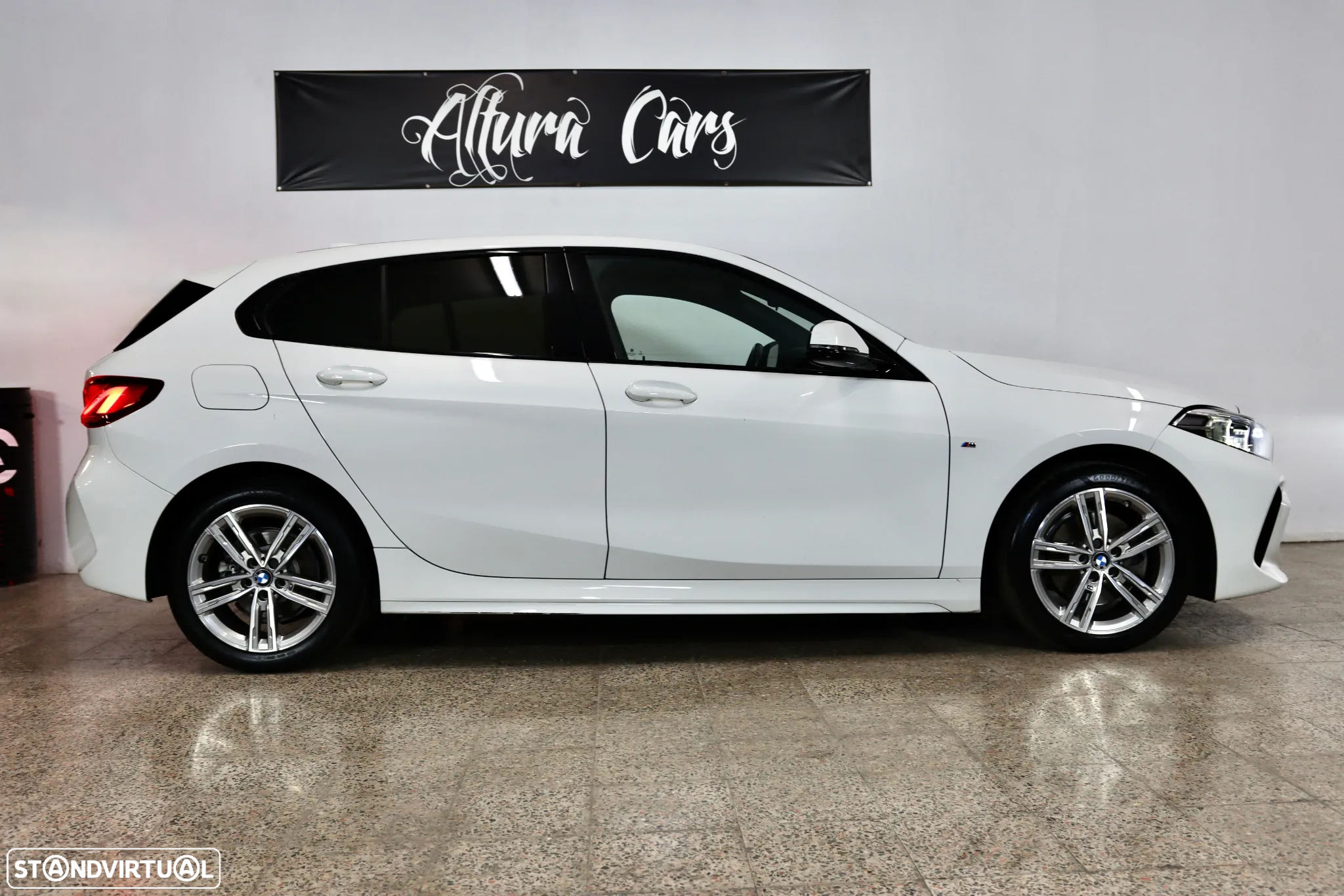 BMW 116 d Pack M Shadow Auto - 28