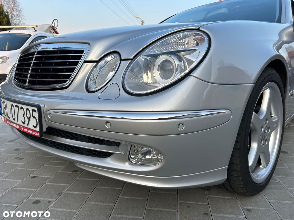 Mercedes-Benz W111 - 9