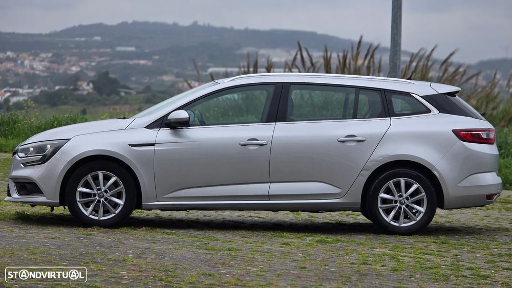 Renault Mégane Sport Tourer BLUE dCi 115 LIMITED - 11