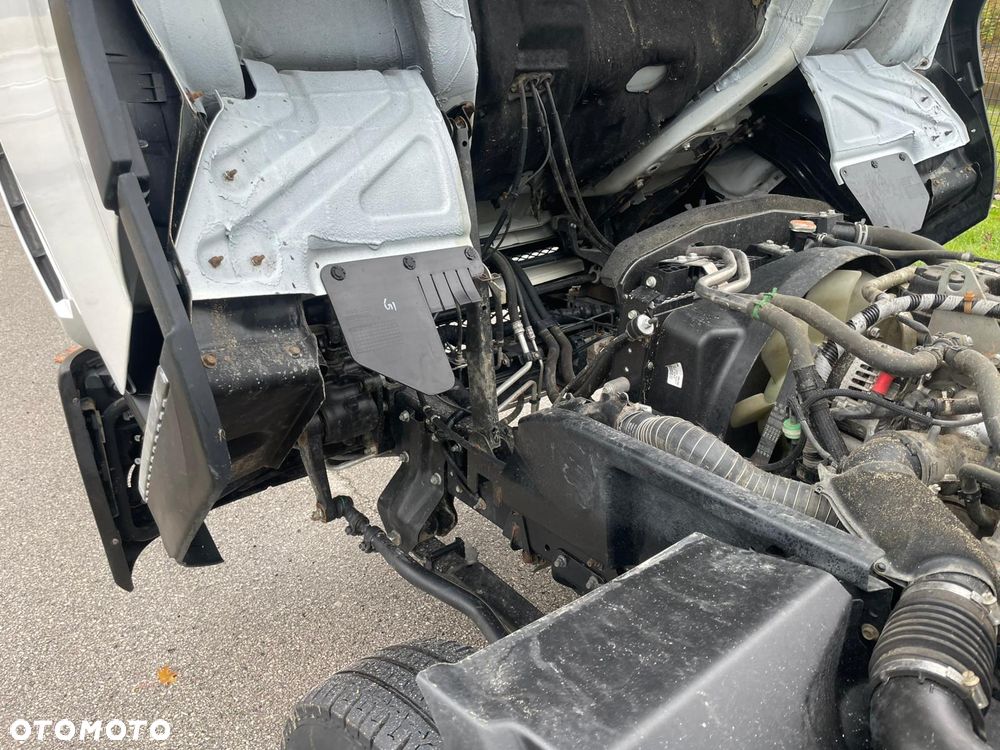 Iveco D 3.0 wywrotka dmc do 3,5t - 28