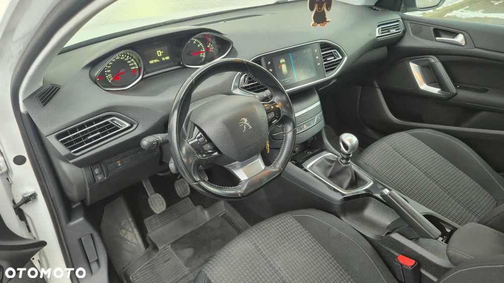 Peugeot 308 - 5