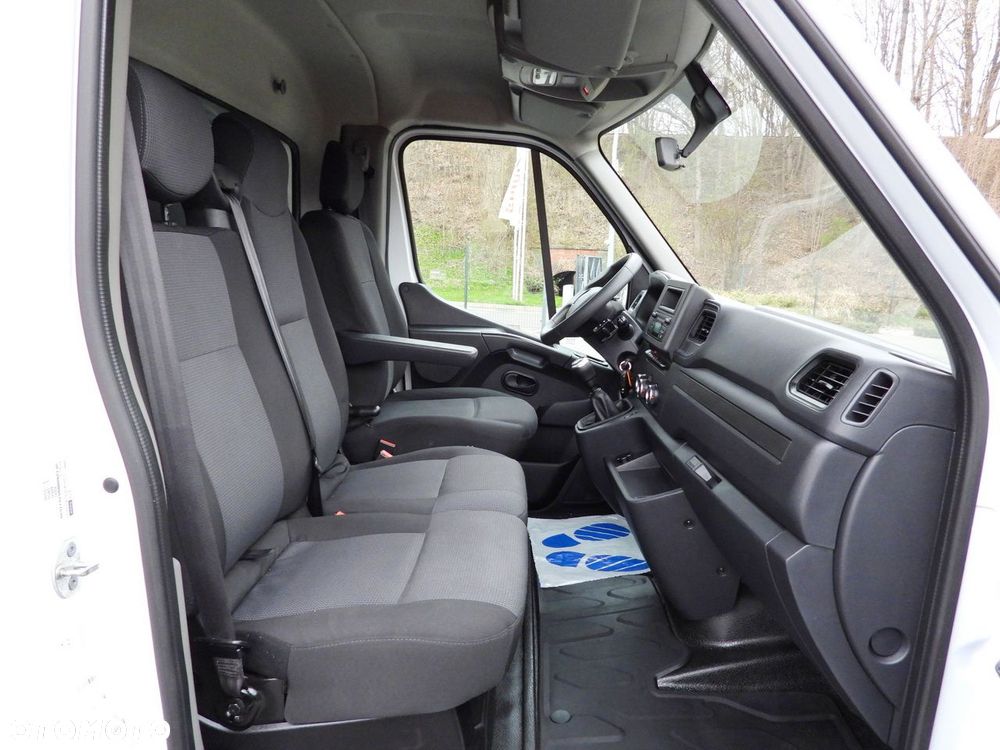 Renault MASTER  PLANDEKA 10 PALET WEBASTO TEMPOMAT LEDY PNEUMATYKA KLIMATYZACJA  165KM - 37