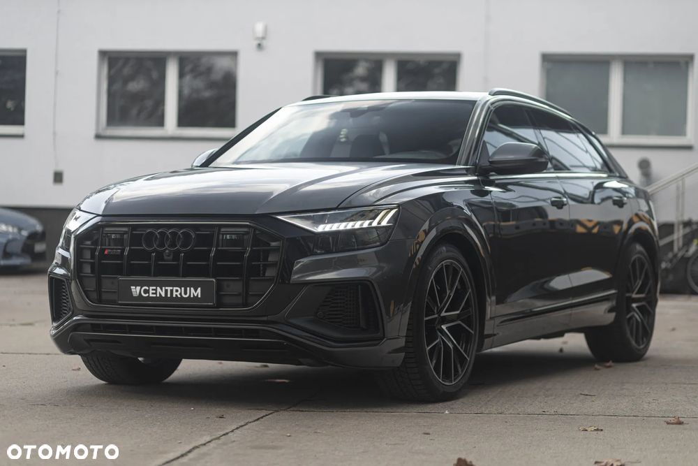 Audi SQ8 - 9