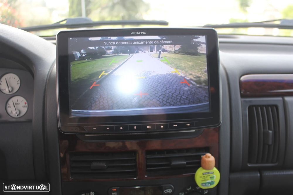 Jeep Grand Cherokee 2.7 CRD Overland - 22