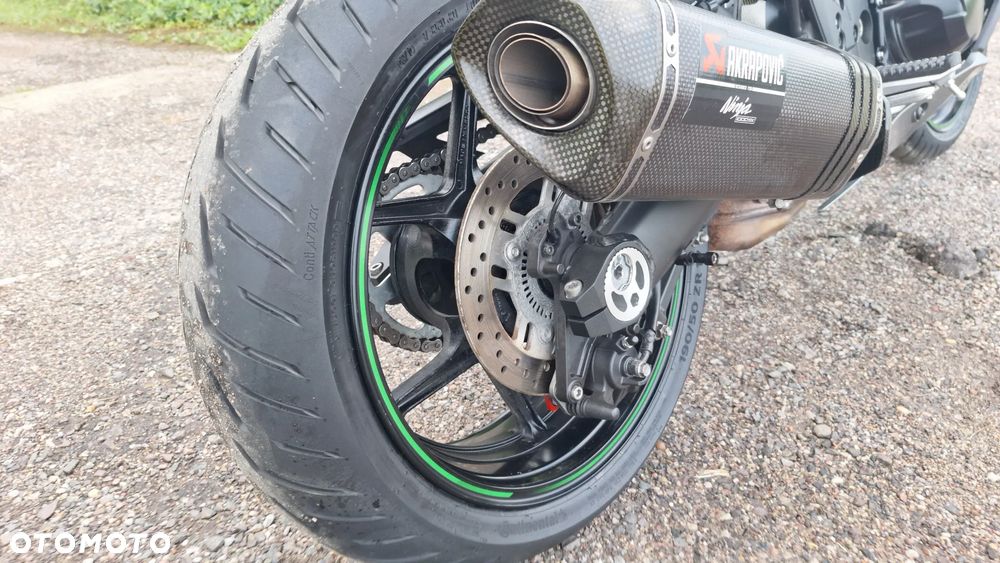 Kawasaki Ninja 1000 SX - 17