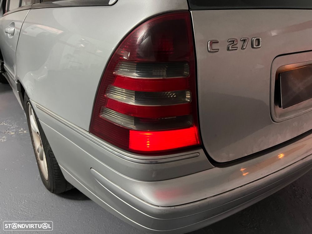 Mercedes-Benz C 270 T CDI Avantgarde - 13