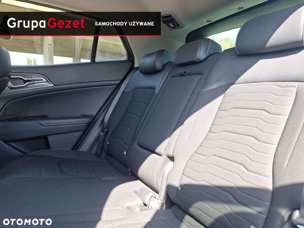Kia Sportage - 16