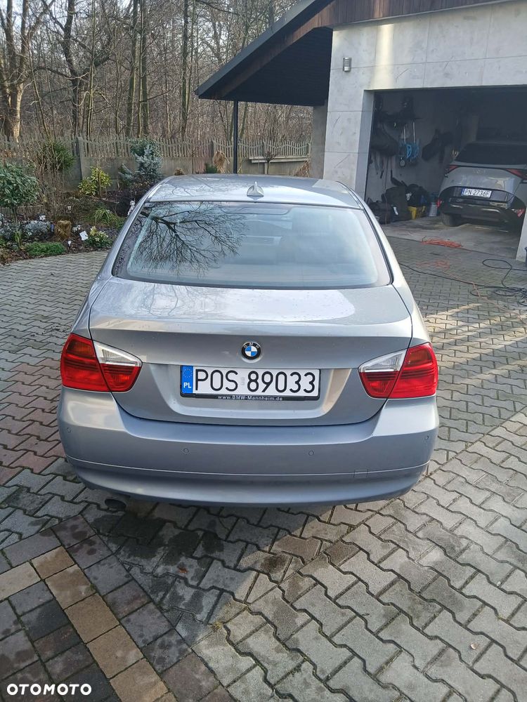 BMW Seria 3 320d - 8