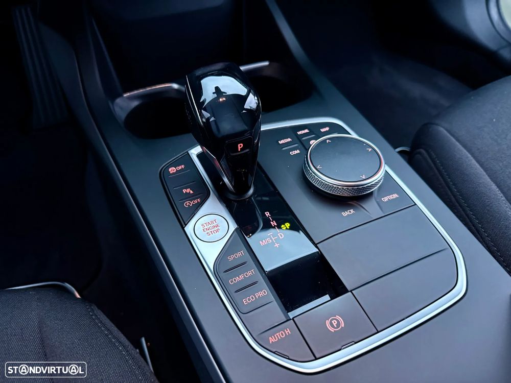 BMW 116 d Advantage Auto - 35