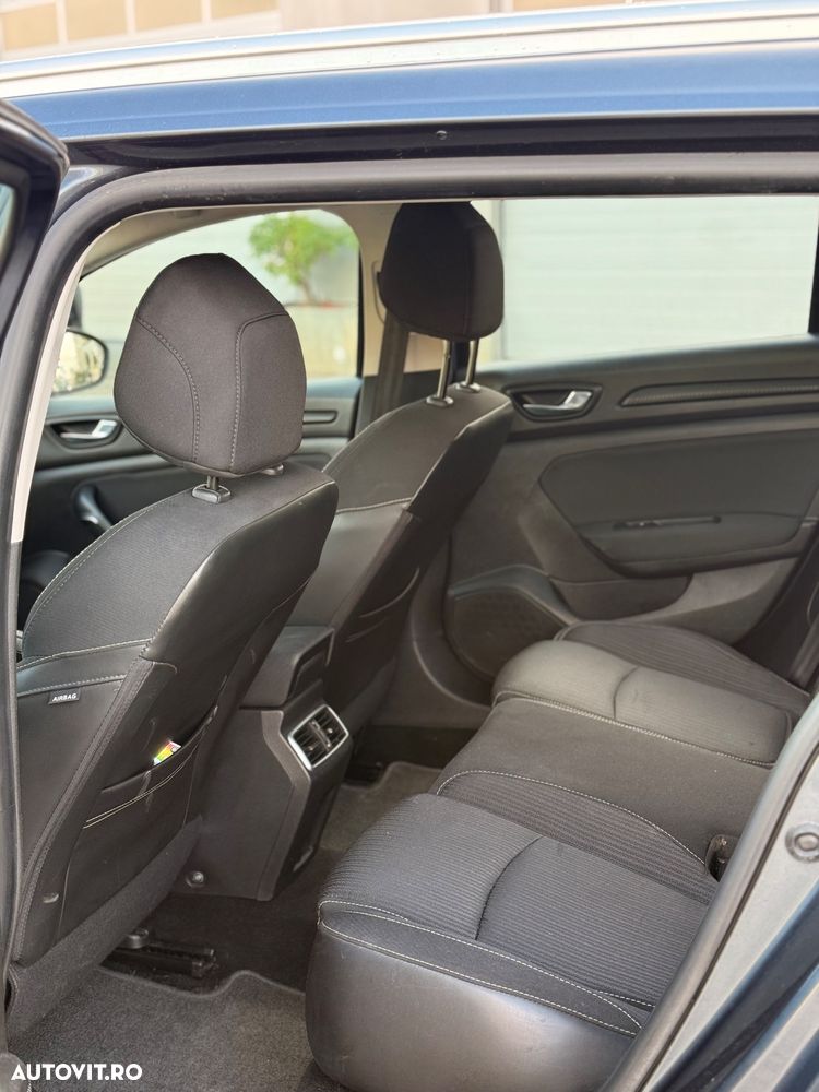 Renault Megane - 10