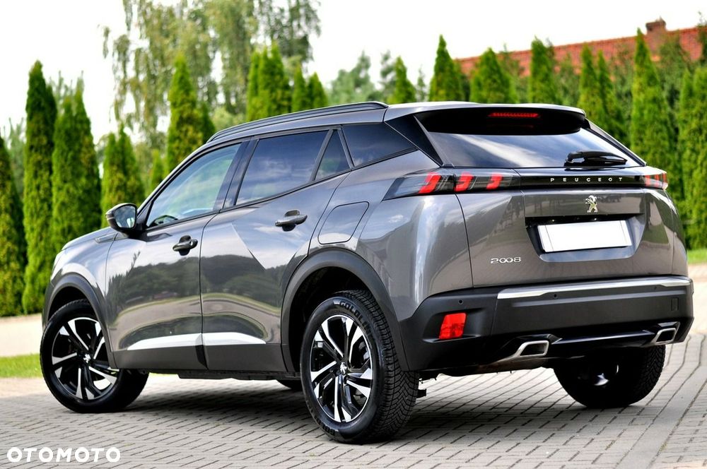 Peugeot 2008 1.2 PureTech Allure Pack S&S - 11
