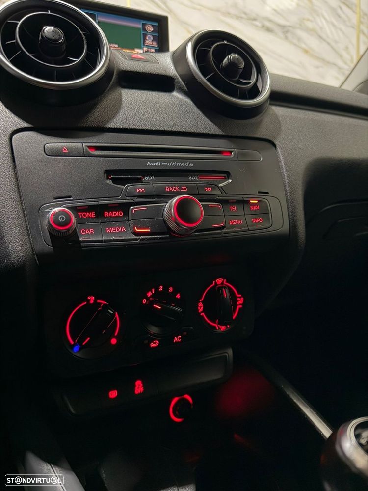 Audi A1 1.6 TDI Advance 99g - 13