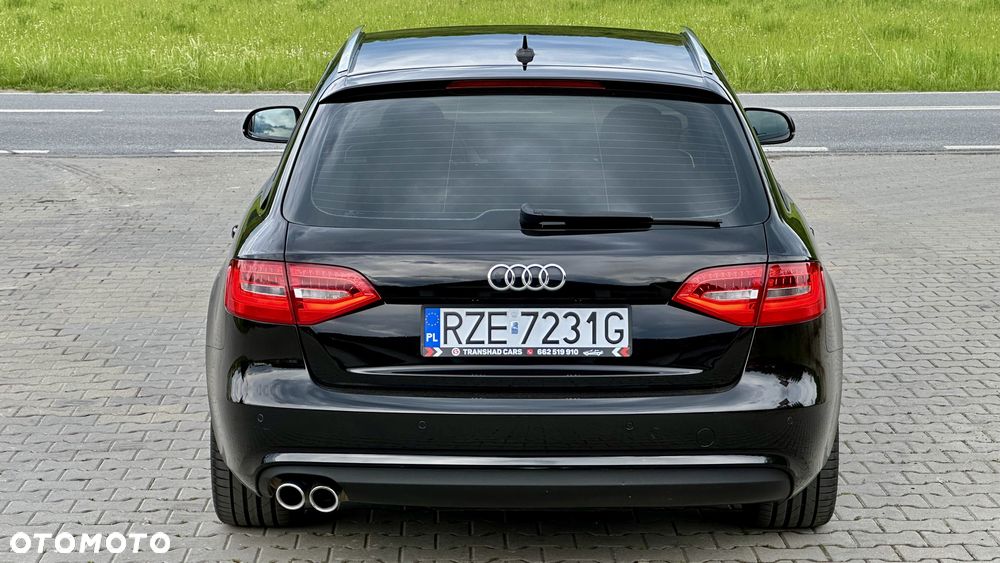 Audi A4 Avant 2.0 TDI DPF clean diesel S line Sportpaket - 10