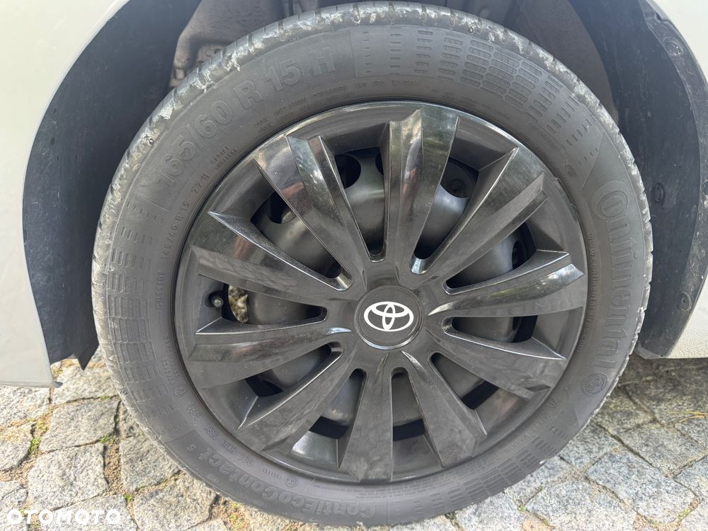 Toyota Aygo 1.0 VVT-i JBL Edition - 10