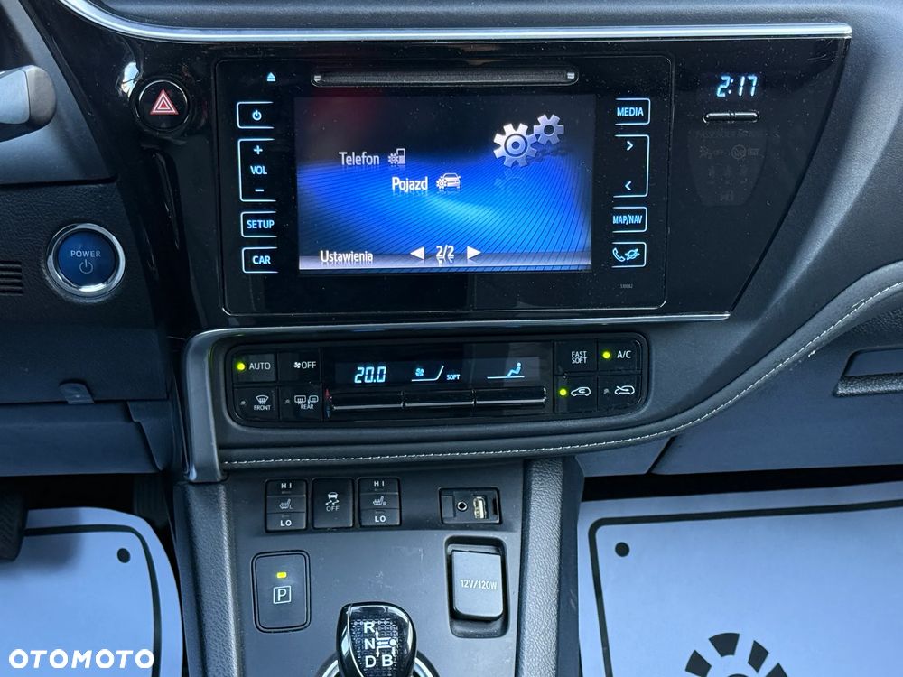 Toyota Auris Hybrid 135 Comfort - 10