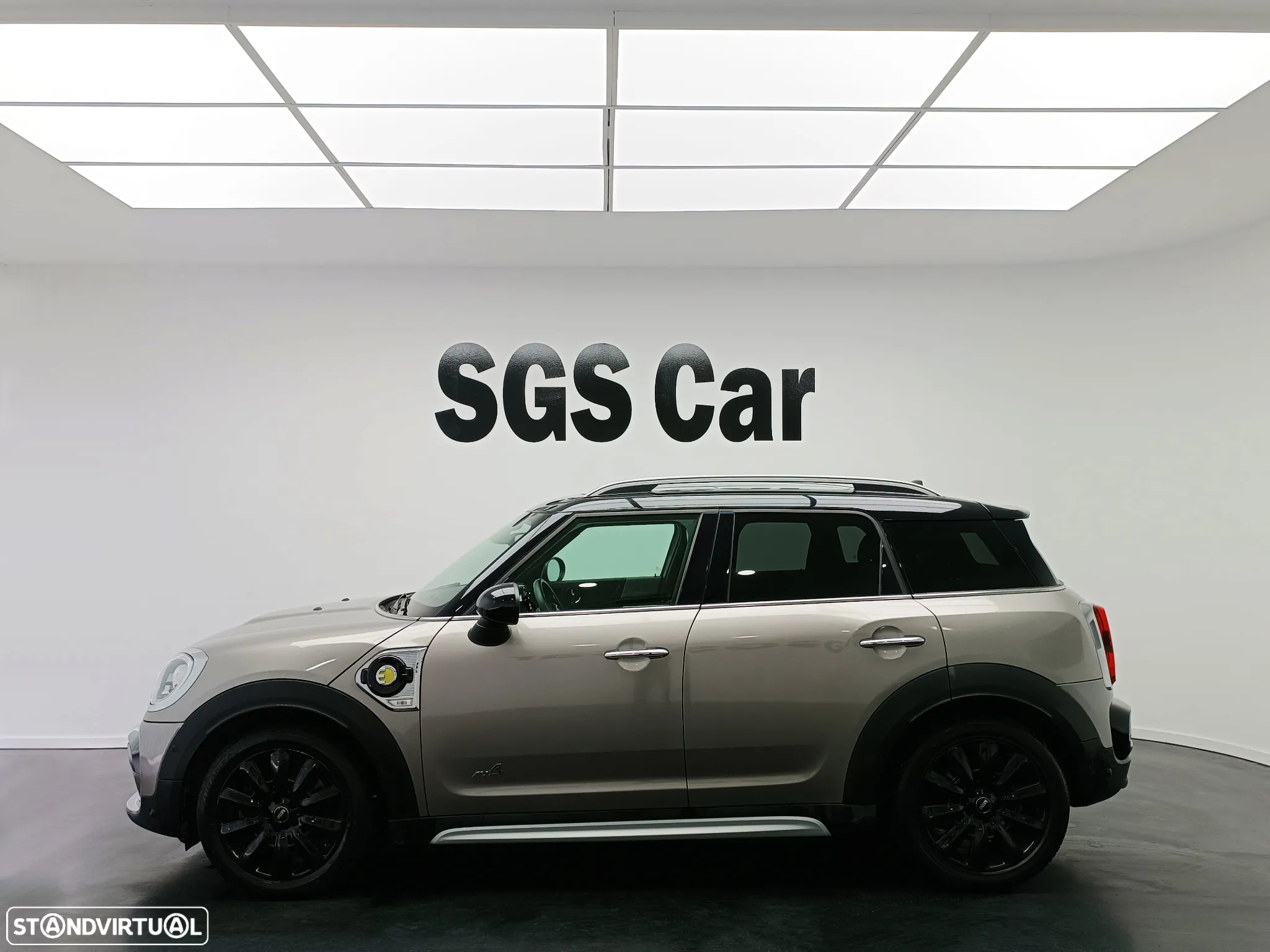 MINI Countryman Cooper SE ALL4 Auto - 2