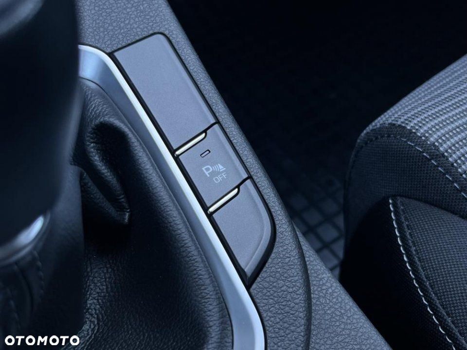 Hyundai i30 - 19