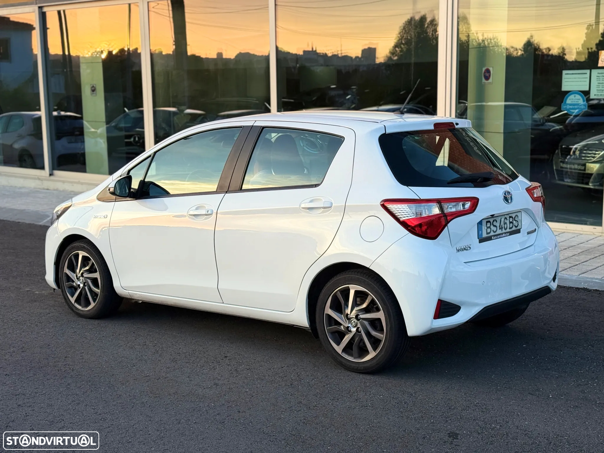 Toyota Yaris 1.5 HDF Comfort - 11