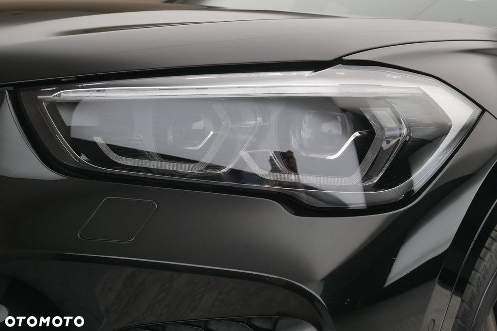 BMW X1 - 13