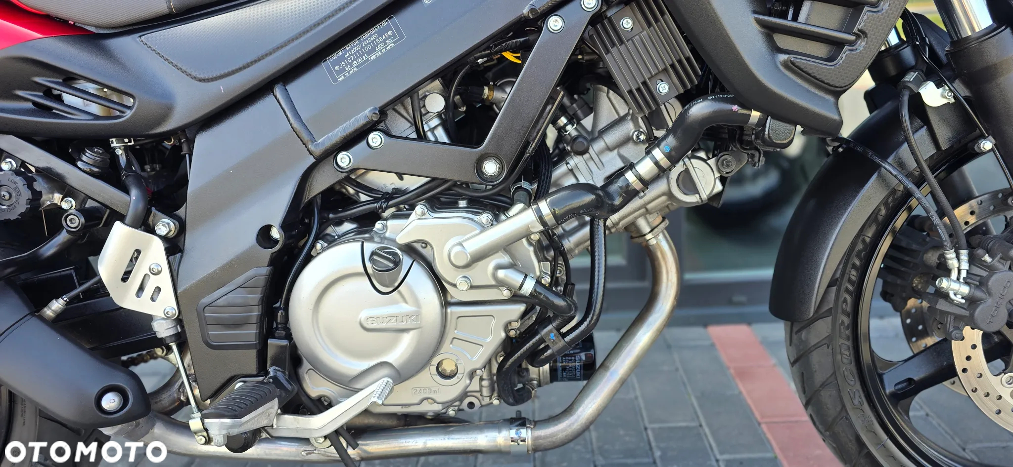 Suzuki DL - 11