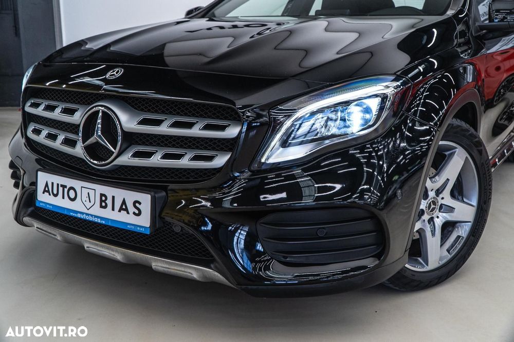 Mercedes-Benz GLA 180 7G-DCT AMG Line - 11