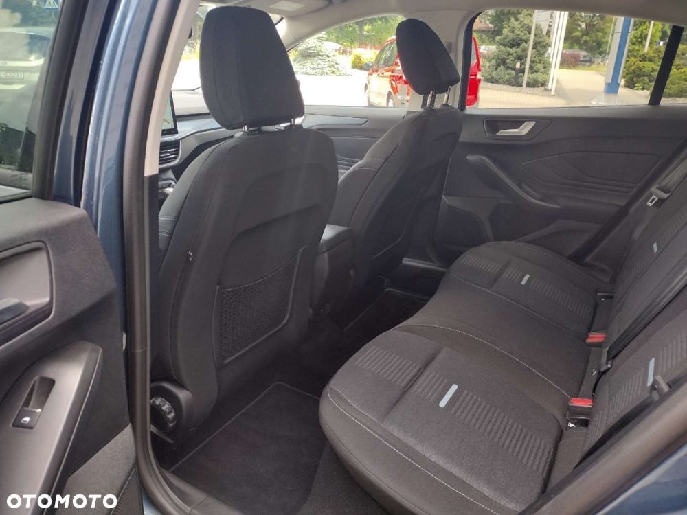 Ford Focus - 16