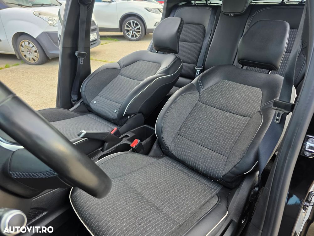 Renault Clio V 1.0 TCe 100 Intens - 16