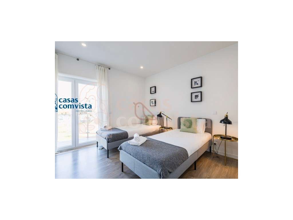 Quarto para Arrendar em Fátima Vista para o Santuário! - Grande imagem: 2/9