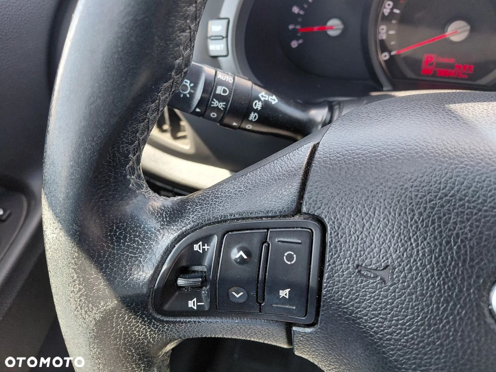 Kia Sportage - 16