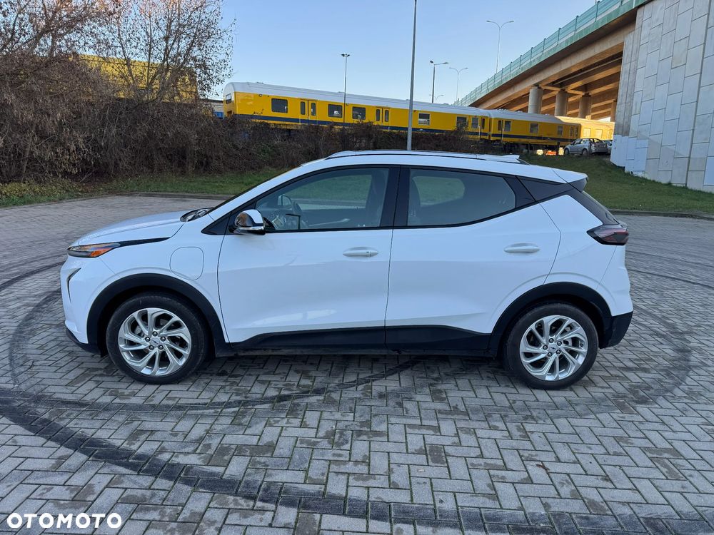 Chevrolet Bolt - 4