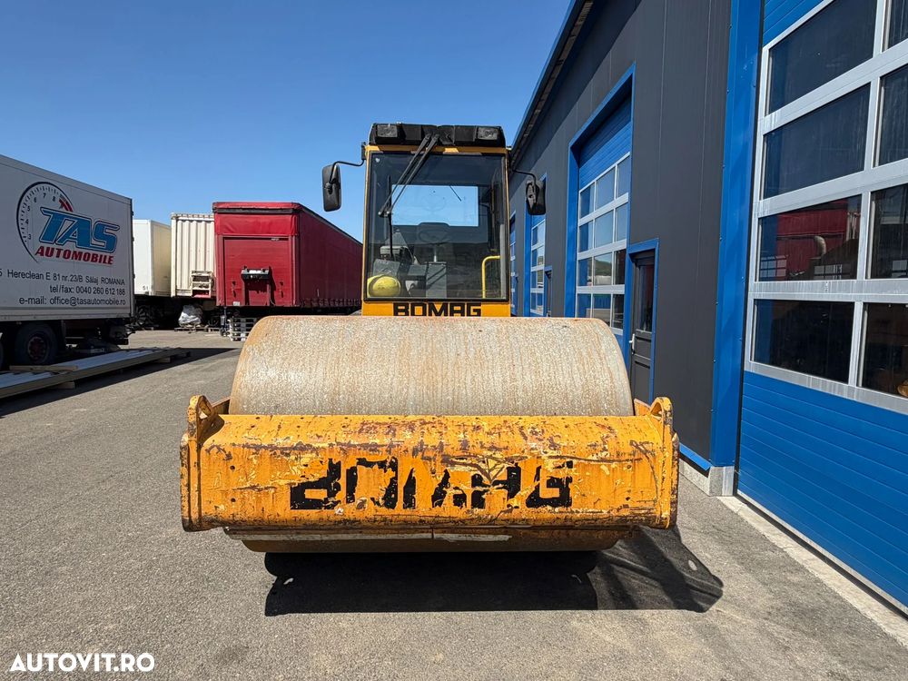 Bomag BW 213 D-3 – Cilindru vibrocompactor - 6