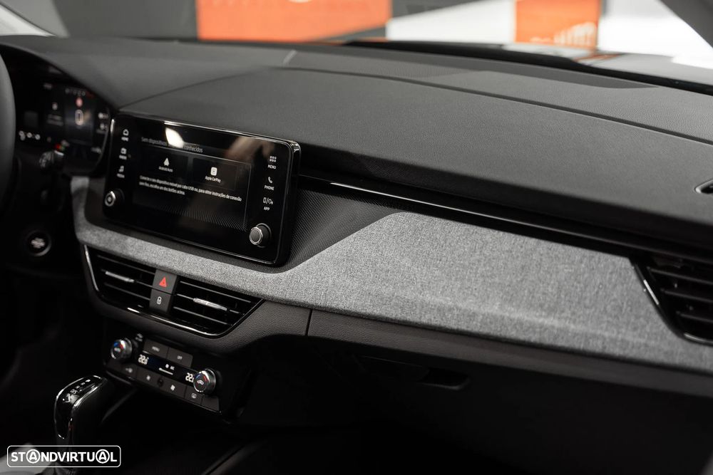 Skoda Kamiq 1.0 TSI Selection DSG - 25