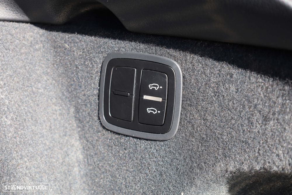 Porsche Macan S - 46