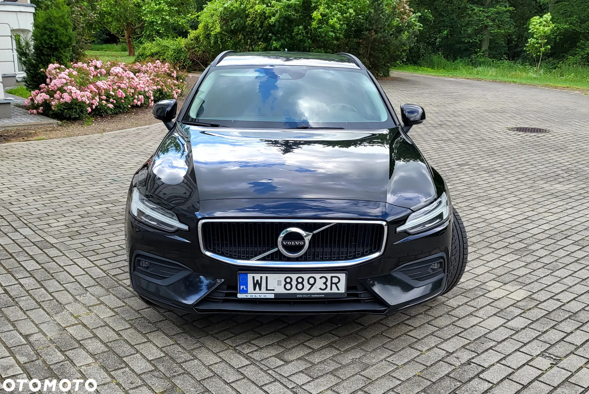 Volvo V60 D4 Momentum - 9