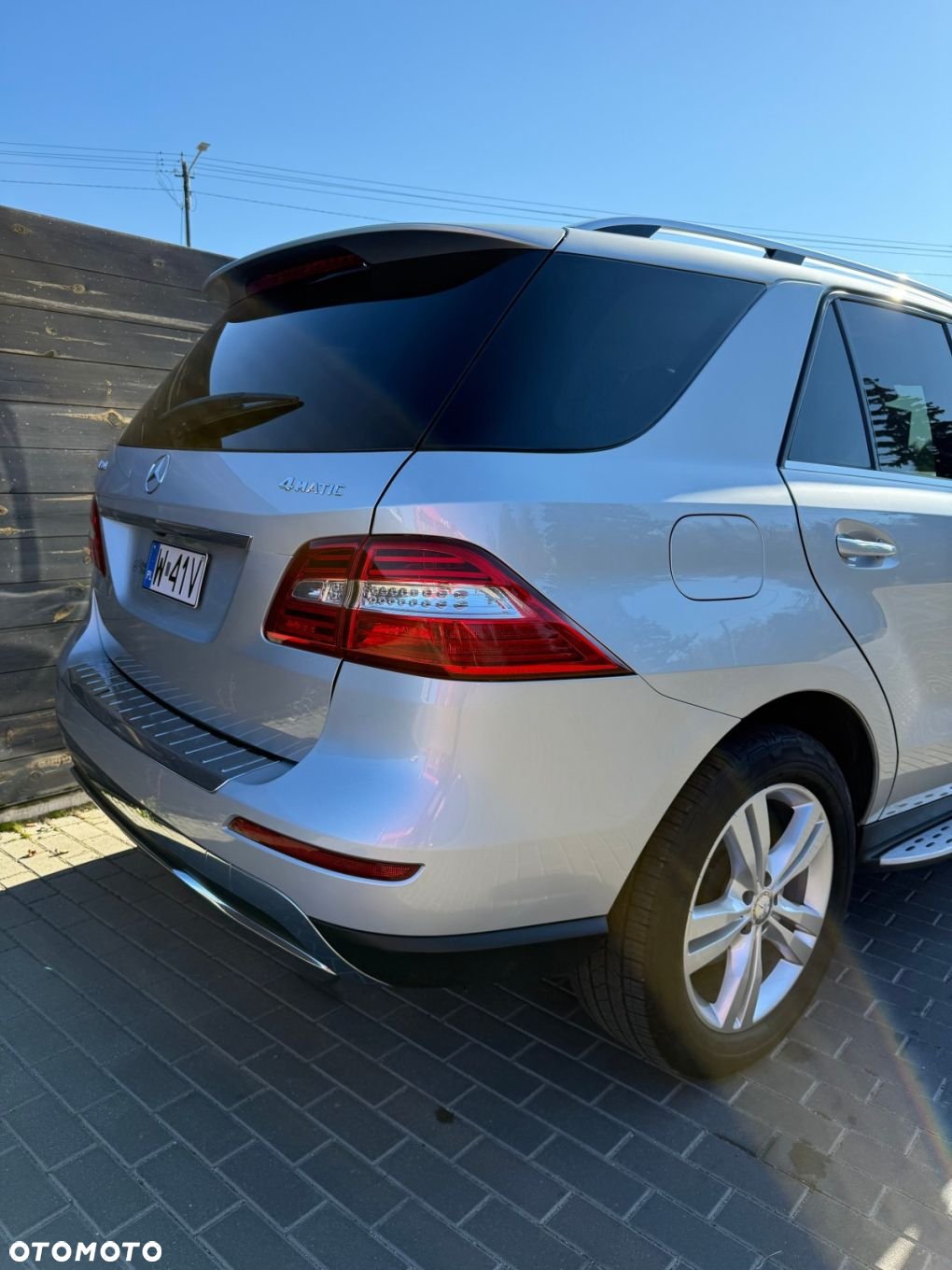 Mercedes-Benz ML - 15
