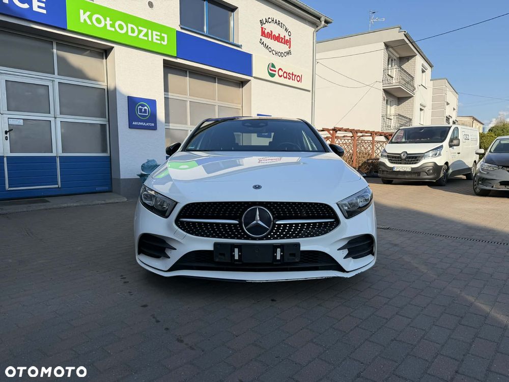 Mercedes-Benz Klasa A 180 d 7G-DCT AMG Line - 2