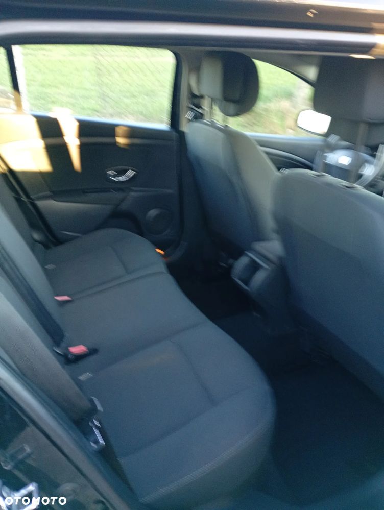 Renault Megane 1.5 dCi Style Edition - 7