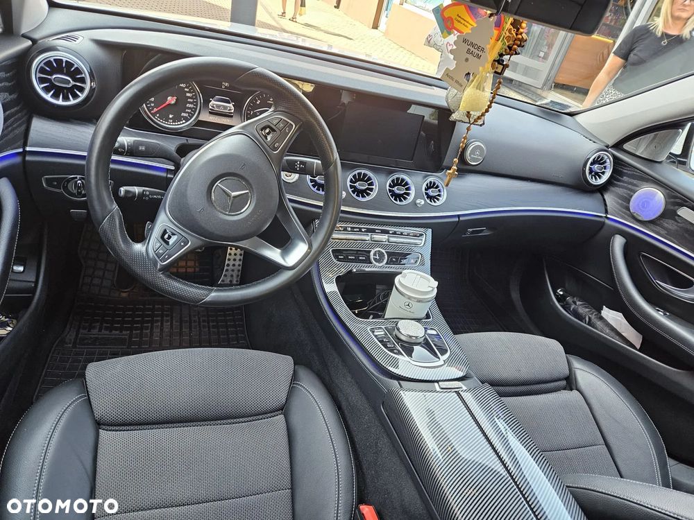 Mercedes-Benz Klasa E 220 d 9G-TRONIC - 15