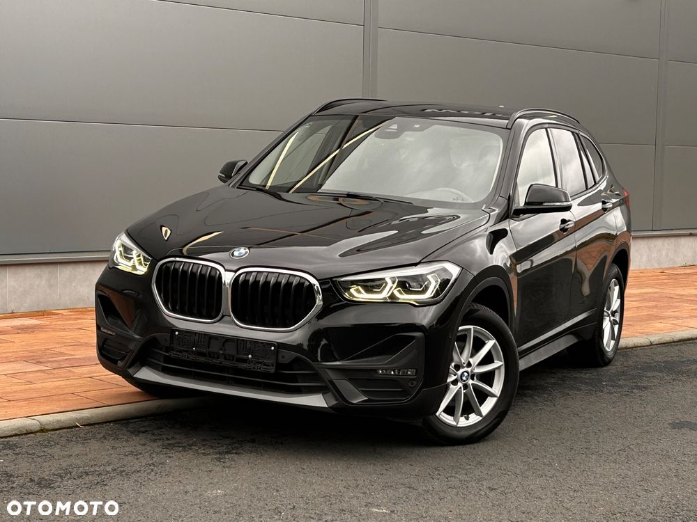 BMW X1 sDrive18d Business Edition - 12