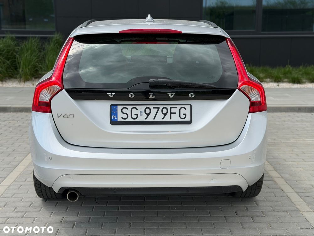 Volvo V60 D2 Drive-E Momentum - 7