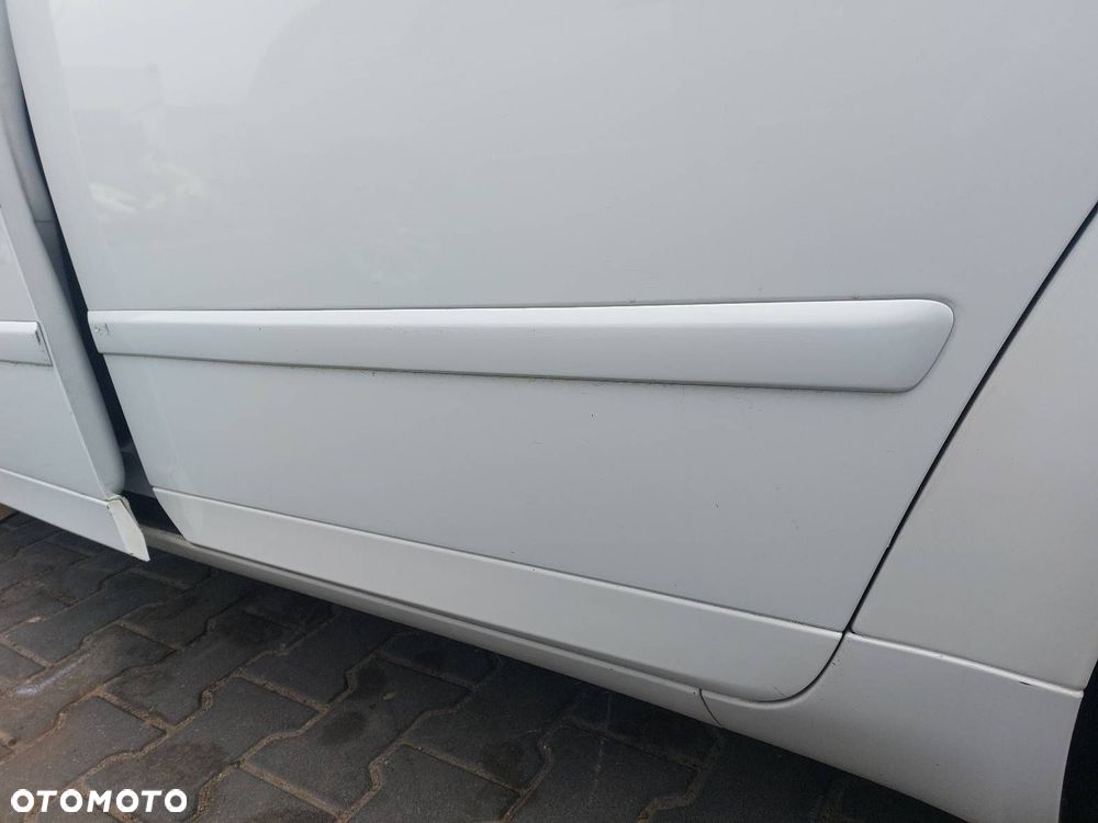 DRZWI KOMPLETNE LEWY TYŁ SEAT EXEO I FL LB9A - 2