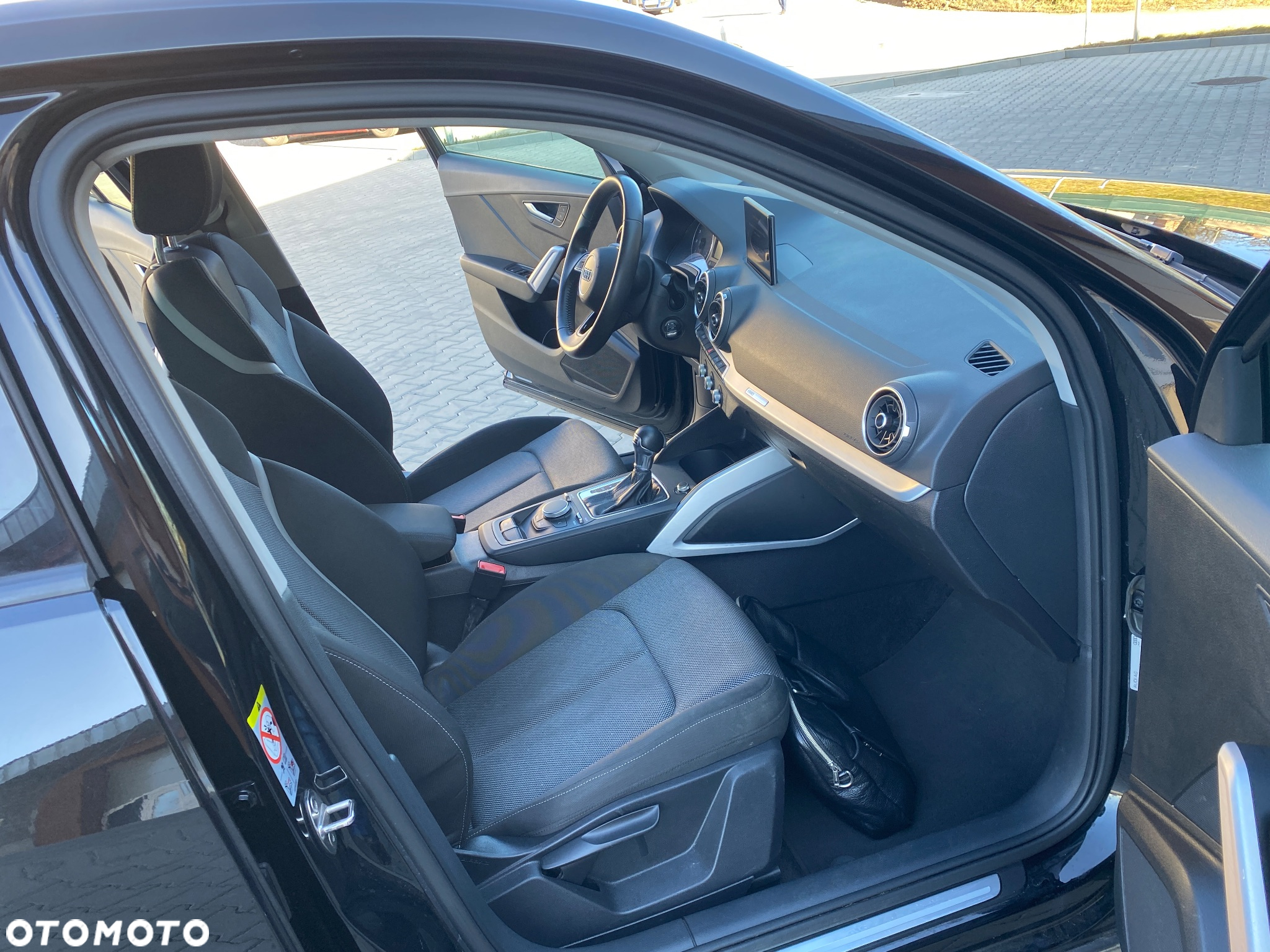 Audi Q2 35 TFSI S tronic - 13