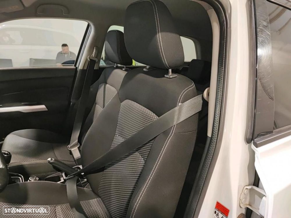 Suzuki Vitara 1.6 DDiS GLE 4WD - 3