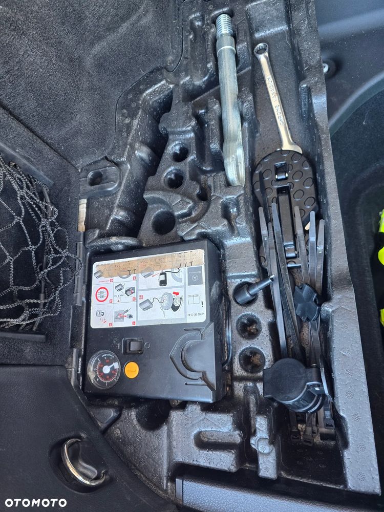 Mercedes-Benz GLK 220 CDI 4Matic (BlueEFFICIENCY) 7G-TRONIC - 10