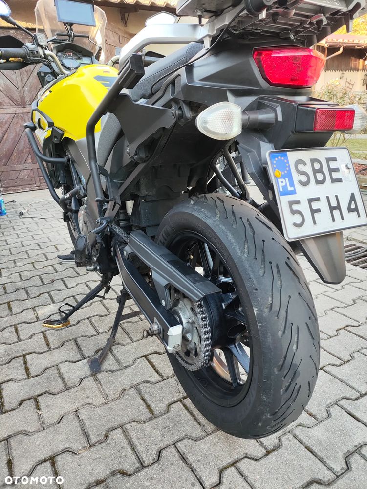 Suzuki V-STROM - 8