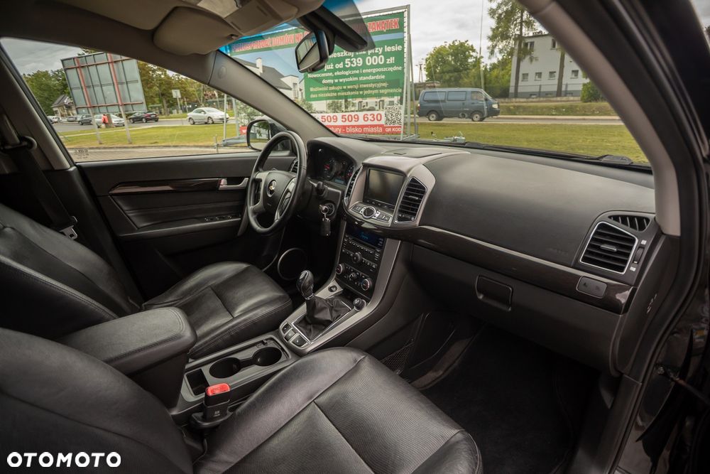 Chevrolet Captiva 2.2 4WD LTZ - 28