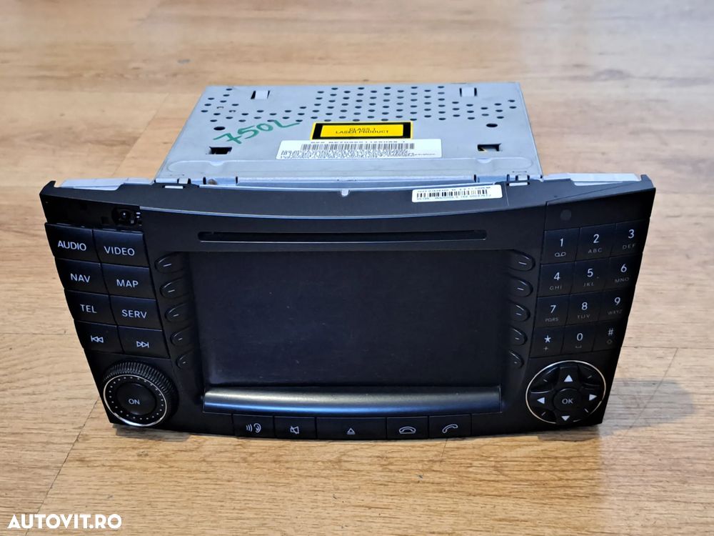 Navigatie Radio CD Originala Mercedes-Benz varianta NonFacelift E-Class W211 / CLS W219, Unitate Audio Harman Becker BE 7039 High Headunit, Cod OEM A2118202197, Model Q01 - 1
