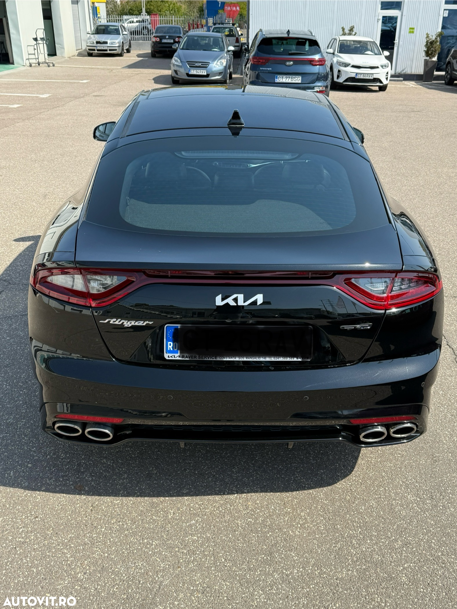 Kia Stinger 2.0 T-GDI RWD GT Line - 14
